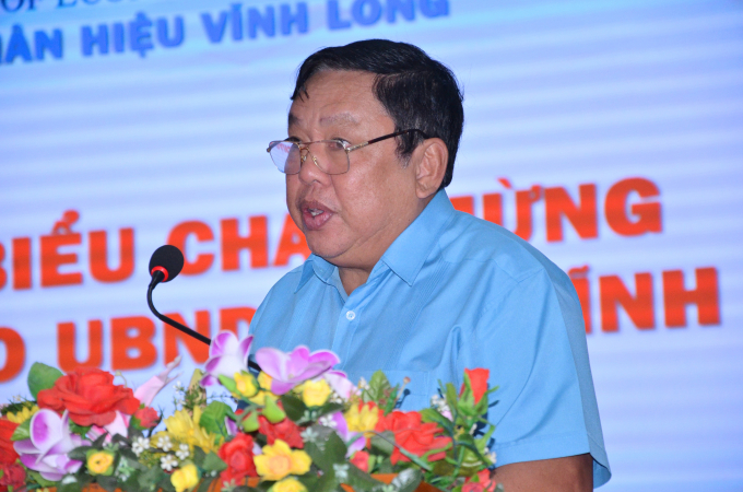 Ông Nguyễn Văn Liệt, Phó Chủ tịch UBND tỉnh Vĩnh Long cho rằng, giải pháp căn cơ để nông sản xuất thích ứng với biến đổi khí hậu là bài toán khó. Ảnh: Minh Đảm.